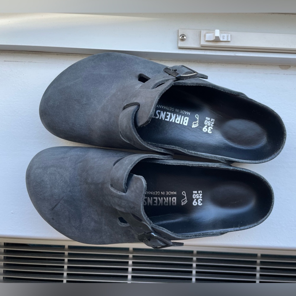 Boston Clog
